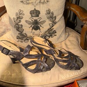 Kate Spade silver Glitter sandals size 10
